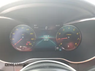 2021 Mercedes-Benz GLC 300 z VIN W1N0J8EB1MF989055, wystawiony jako Copart lot #54819555 z przebiegiem 38 450 mil mil oraz Szkoda całkowita • Salvage title. Historia ofert i sprzedaży dostępna na DreamBid. Obrazek 9.