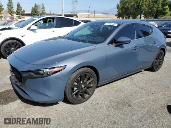 2022 Mazda 3 Premium with VIN JM1BPAML8N1511424, listed as a Copart auction lot 57108135 with 52,791 mi miles and Salvage title. Bid and sale history available at DreamBid. Image 1.