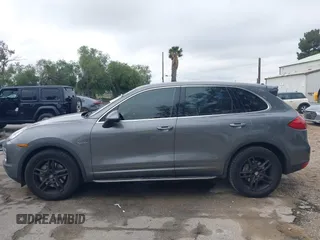 2012 Porsche Cayenne S Hybrid with VIN WP1AE2A25CLA90636, listed as a IAAI auction lot 41922089 with 90,318 mi miles and . Bid and sale history available at DreamBid. Image 15.