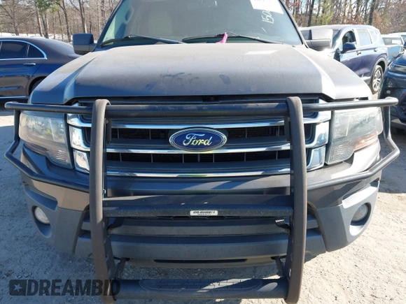 2015 Ford Expedition XL with VIN 1FMJU1FTXFEF10203, listed as a IAAI auction lot 41643079 with 181,558 mi miles. Bid and sale history available at carsss.com. Image 6.