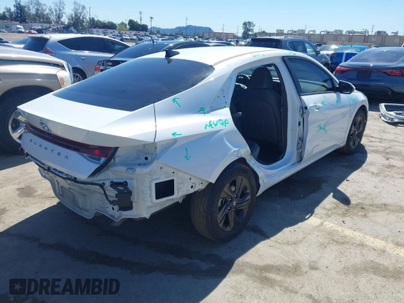 2022 Hyundai Elantra SEL with VIN 5NPLM4AG2NH070629, listed as a IAAI auction lot 41799299 with 58,720 mi miles and . Bid and sale history available at DreamBid. Image 4.
