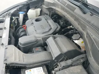 2018 Hyundai Santa Fe 2.4L с VIN 5NMZTDLB4JH089933, выставлен на аукционе IAAI как лот 43040621 с пробегом 137 602 миль миль и . История ставок и продаж доступна на DreamBid. Изображение 22.