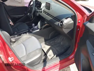 2016 Scion iA z VIN 3MYDLBZV0GY118621, wystawiony jako IAAI lot #42342512 z przebiegiem 71 193 mil mil oraz . Historia ofert i sprzedaży dostępna na DreamBid. Obrazek 5.