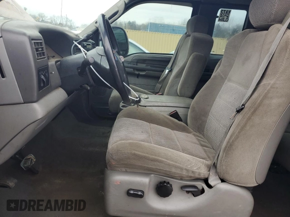 2004 Ford Super Duty F-250 XL with VIN 1FTNX20L14EB41045, listed as a Copart auction lot 82009234 with 226,464 mi miles and Salvage Title. Bid and sale history available at carsss.com. Image 7.