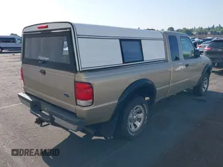 2000 Ford Ranger XLT with VIN 1FTYR14X0YPB22141, listed as a IAAI auction lot 42173168 with 149,721 mi miles. Bid and sale history available at carsss.com. Image 4.
