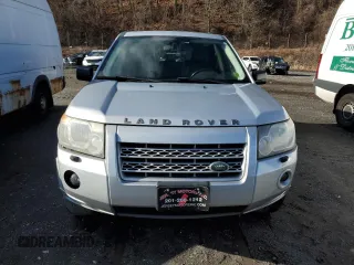 2009 Land Rover LR2 HSE z VIN SALFR24N19H114694, wystawiony jako Copart lot #84816734 z przebiegiem Nie podano mil oraz Szkoda całkowita • Salvage title. Historia ofert i sprzedaży dostępna na DreamBid. Obrazek 5.