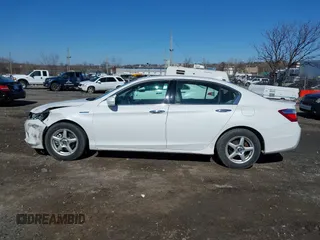 2014 Honda Accord EX-L with VIN 1HGCR6F54EA004550, listed as a IAAI auction lot 41843292 with Not Provided miles and . Bid and sale history available at DreamBid. Image 13.