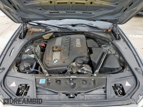 2011 BMW 5 Series 528i with VIN WBAFR1C59BC737421, listed as a Copart auction lot 55323605 with 185,676 mi miles and Clean Title. Bid and sale history available at carsss.com. Image 11.