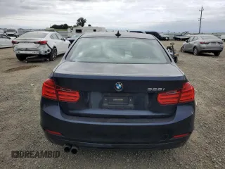 2013 BMW 3 Series 328i с VIN WBA3C1G53DNR47311, выставлен на аукционе Copart как лот 53389985 с пробегом 142 745 миль миль и Списание • Salvage title. История ставок и продаж доступна на DreamBid. Изображение 6.