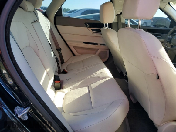 2017 Jaguar XF 35t Premium with VIN SAJBD4BV6HCY29471, listed as a Copart auction lot 76846214 with 101,090 mi miles and Clean Title. Bid and sale history available at carsss.com. Image 10.
