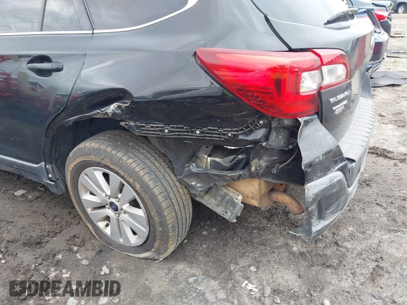 2019 Subaru Outback Premium z VIN 4S4BSAHC9K3369220, wystawiony jako IAAI lot #42371831 z przebiegiem 156 737 mil mil oraz . Historia ofert i sprzedaży dostępna na DreamBid. Obrazek 6.