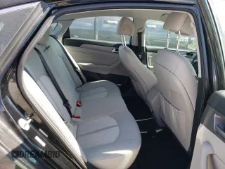 2016 Hyundai Sonata Hybrid SE with VIN KMHE24L11GA031365, listed as a Copart auction lot 70527263 with 104,348 mi miles. Bid and sale history available at carsss.com. Image 10.