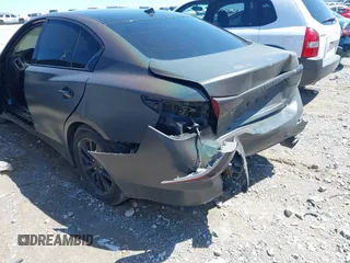 2017 Infiniti Q50 2.0t Premium with VIN JN1CV7AR8HM681875, listed as a IAAI auction lot 41891088 with 118,327 mi miles. Bid and sale history available at carsss.com. Image 6.