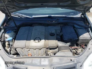 2007 Volkswagen Rabbit with VIN WVWDS71K17W052197, listed as a IAAI auction lot 42636885 with 157,423 mi miles and . Bid and sale history available at DreamBid. Image 10.