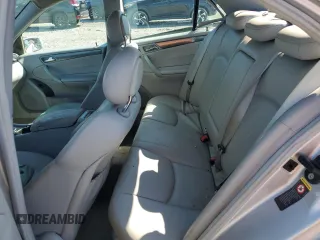 2004 Mercedes-Benz C 230 Kompressor z VIN WDBRF40J44F449334, wystawiony jako Copart lot #55531205 z przebiegiem 234 285 mil mil oraz Szkoda całkowita • Salvage title. Historia ofert i sprzedaży dostępna na DreamBid. Obrazek 10.