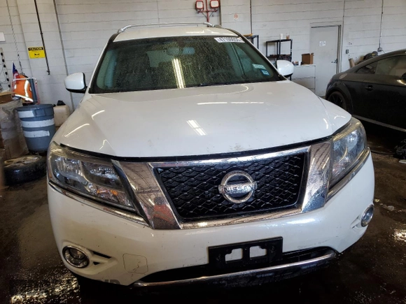 2016 Nissan Pathfinder S with VIN 5N1AR2MMXGC652177, listed as a Copart auction lot 47100055 with 122,497 mi miles and Salvage Title. Bid and sale history available at carsss.com. Image 5.