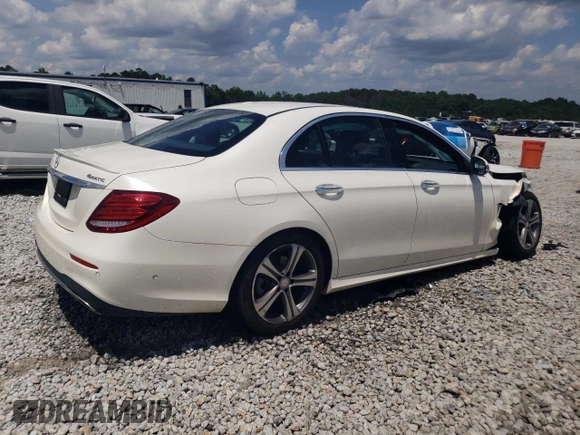 2017 Mercedes-Benz E 300 Luxury with VIN WDDZF4KB1HA148925, listed as a Copart auction lot 60001475 with 72,293 mi miles and Salvage title. Bid and sale history available at DreamBid. Image 3.