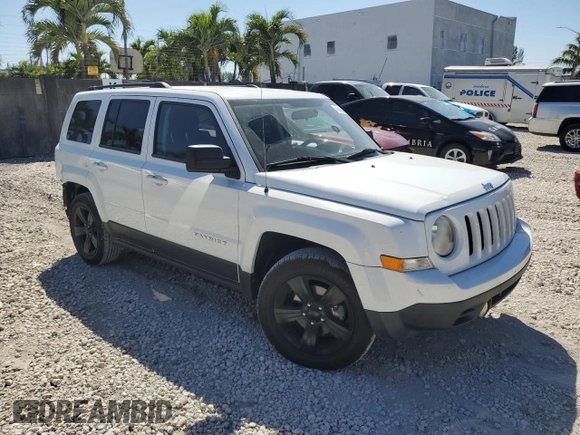 2014 Jeep Patriot Latitude with VIN 1C4NJPFB5ED529903, listed as a Copart auction lot 47980455 with 90,418 mi miles and Salvage Title. Bid and sale history available at carsss.com. Image 4.
