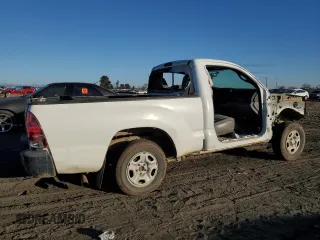 2014 Toyota Tacoma with VIN 5TFNX4CN4EX039818, listed as a Copart auction lot 44336525 with Not Provided miles and Salvage Title. Bid and sale history available at DreamBid. Image 3.