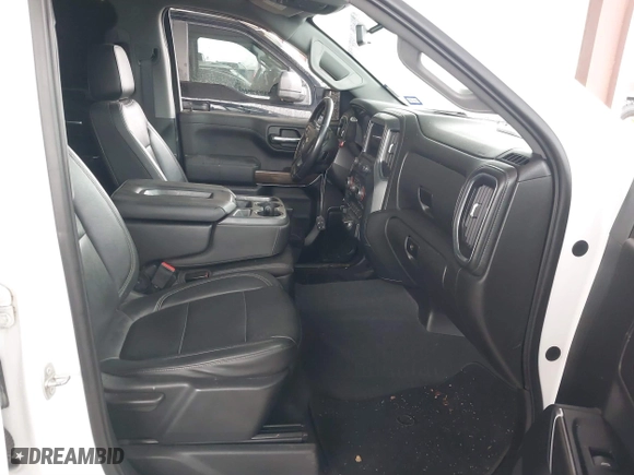 2019 Chevrolet Silverado 1500 LT with VIN 1GCPWCED3KZ215896, listed as a IAAI auction lot 41330797 with 117,972 mi miles. Bid and sale history available at carsss.com. Image 5.