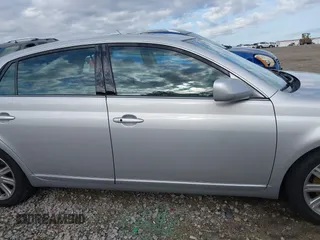 2006 Toyota Avalon XL with VIN 4T1BK36B76U124101, listed as a IAAI auction lot 41859964 with 135,255 mi miles. Bid and sale history available at carsss.com. Image 14.