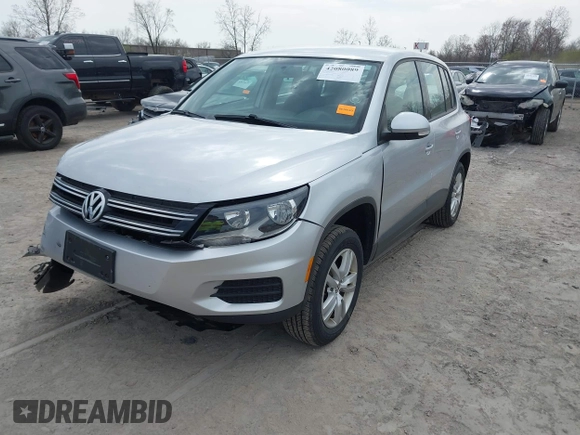 2012 Volkswagen Tiguan S with VIN WVGBV7AX9CW518118, listed as a IAAI auction lot 42080089 with 79,341 mi miles and . Bid and sale history available at DreamBid. Image 2.
