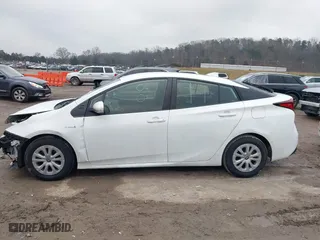 2021 Toyota Prius L Eco with VIN JTDKAMFU1M3149867, listed as a IAAI auction lot 41417036 with 84,421 mi miles. Bid and sale history available at carsss.com. Image 14.