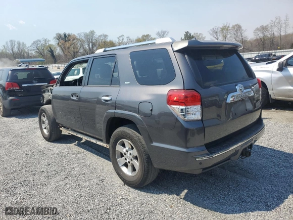 2011 Toyota 4Runner SR5 with VIN JTEZU5JR8B5024473, listed as a Copart auction lot 49120855 with 157,972 mi miles and Salvage Title. Bid and sale history available at carsss.com. Image 2.