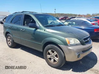 2004 Kia Sorento LX with VIN KNDJC733845259421, listed as a IAAI auction lot 42061432 with 160,628 mi miles. Bid and sale history available at carsss.com. Image 1.