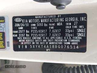 2011 Kia Sorento LX with VIN 5XYKT4A18BG076514, listed as a IAAI auction lot 41930933 with 186,783 mi miles. Bid and sale history available at carsss.com. Image 9.