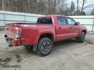 2021 Toyota Tacoma 4WD SR with VIN 3TMCZ5AN7MM371380, listed as a Copart auction lot 49846625 with 57,553 mi miles and Salvage Title. Bid and sale history available at carsss.com. Image 3.