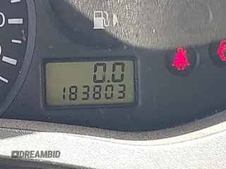 2007 Ford Focus S z VIN 1FAFP34N17W123378, wystawiony jako IAAI lot #42208033 z przebiegiem 183 803 mil mil oraz . Historia ofert i sprzedaży dostępna na DreamBid. Obrazek 16.