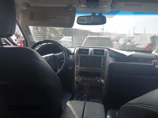2015 Lexus GX 460 with VIN JTJBM7FX7F5116959, listed as a IAAI auction lot 41868186 with 249,402 mi miles and . Bid and sale history available at carsss.com. Image 18.