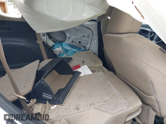 2009 Toyota RAV4 with VIN JTMBF33VX9D006796, listed as a IAAI auction lot 42058558 with 183,003 mi miles and . Bid and sale history available at DreamBid. Image 8.