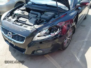 2011 Volvo C70 с VIN YV1672MC9BJ118738, выставлен на аукционе IAAI как лот 42164248 с пробегом 67 033 миль миль и . История ставок и продаж доступна на DreamBid. Изображение 6.