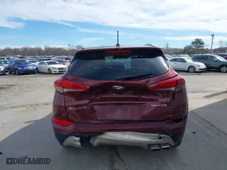 2017 Hyundai Tucson Value with VIN KM8J33A29HU390142, listed as a IAAI auction lot 41816840 with 55,750 mi miles. Bid and sale history available at carsss.com. Image 17.