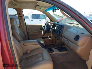 1998 Dodge Durango with VIN 1B4HS28Z6WF227188, listed as a IAAI auction lot 41943688 with 155,711 mi miles. Bid and sale history available at carsss.com. Image 5.