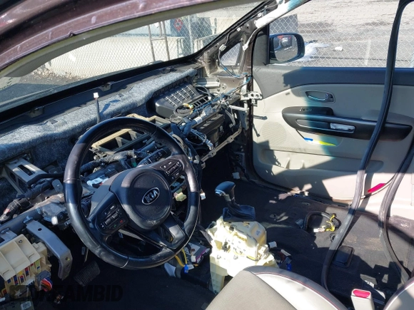 2017 Kia Sedona LX with VIN KNDMB5C19H6336297, listed as a IAAI auction lot 41396475 with Not Provided miles and . Bid and sale history available at DreamBid. Image 6.