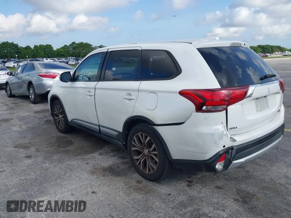 2017 Mitsubishi Outlander SE with VIN JA4AD3A30HZ025100, listed as a IAAI auction lot 42423429 with 205,827 mi miles and . Bid and sale history available at DreamBid. Image 6.
