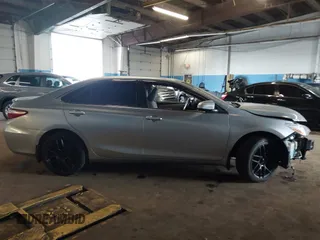 2017 Toyota Camry XLE z VIN 4T1BF1FK9HU759543, wystawiony jako IAAI lot #42264042 z przebiegiem 97 143 mil mil oraz . Historia ofert i sprzedaży dostępna na DreamBid. Obrazek 13.