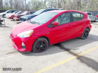 2014 Toyota Prius c One with VIN JTDKDTB35E1563097, listed as a IAAI auction lot 41912911 with 100,453 mi miles. Bid and sale history available at carsss.com. Image 17.