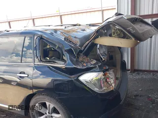 2013 Toyota Highlander Limited z VIN 5TDDK3EH1DS184444, wystawiony jako IAAI lot #42237051 z przebiegiem 247 444 mil mil oraz . Historia ofert i sprzedaży dostępna na DreamBid. Obrazek 6.