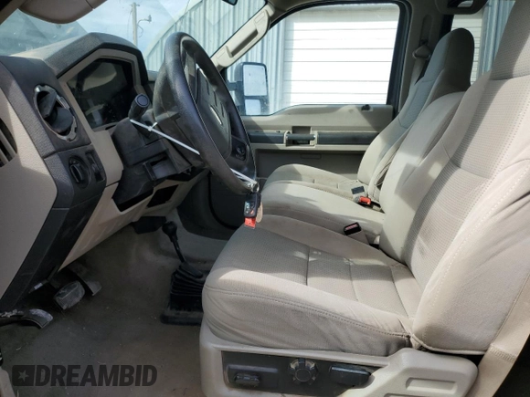 2008 Ford Super Duty F-250 SRW XL with VIN 1FTSW21R38EA63916, listed as a Copart auction lot 49290505 with 258,747 mi miles and Salvage Title. Bid and sale history available at carsss.com. Image 7.