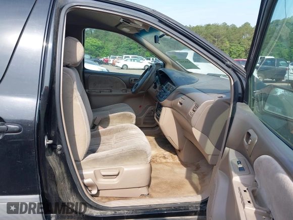 2000 Toyota Sienna LE with VIN 4T3ZF13C4YU193360, listed as a IAAI auction lot 42082985 with 337,131 mi miles and . Bid and sale history available at DreamBid. Image 5.