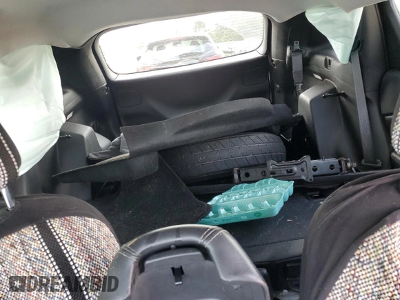 2019 Jeep Cherokee Limited with VIN 1C4PJLDB0KD357151, listed as a Copart auction lot 56416505 with 110,932 mi miles and Salvage title. Bid and sale history available at DreamBid. Image 10.
