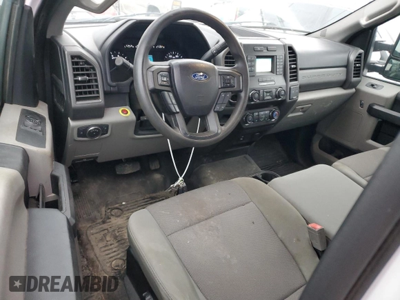 2019 Ford Super Duty F-250 SRW XL with VIN 1FTBF2A6XKED15562, listed as a Copart auction lot 82932494 with 135,064 mi miles and Clean Title. Bid and sale history available at carsss.com. Image 8.