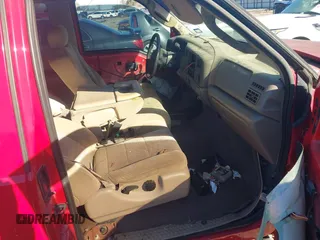 2004 Ford F-250 XL with VIN 1FTNX20P94EA35929, listed as a IAAI auction lot 41312886 with 338,765 mi miles and . Bid and sale history available at DreamBid. Image 5.