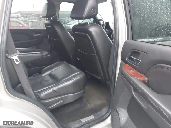 2007 Cadillac Escalade with VIN 1GYFK63857R307852, listed as a IAAI auction lot 41680149 with 242,849 mi miles. Bid and sale history available at carsss.com. Image 8.