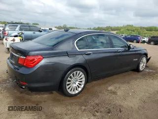 2010 BMW 7 Series 750Li xDrive with VIN WBAKC8C58ACY68671, listed as a Copart auction lot 56703235 with 122,083 mi miles and Salvage title. Bid and sale history available at DreamBid. Image 3.