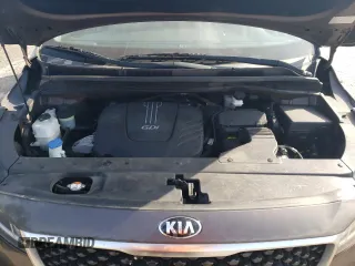2016 Kia Sedona LX with VIN KNDMB5C16G6182517, listed as a Copart auction lot 55038605 with 196,498 mi miles and Clean Title. Bid and sale history available at carsss.com. Image 12.